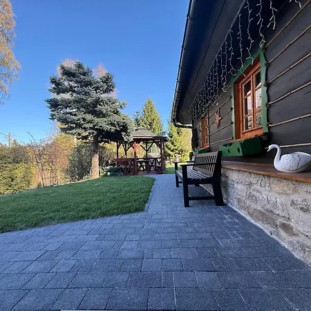 Dom Szklarski Kamien Villa *