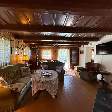 Dom Szklarski Kamien Villa