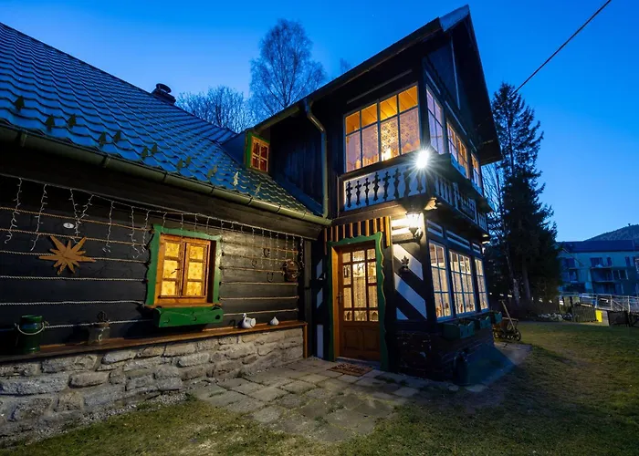 Dom Szklarski Kamien Villa