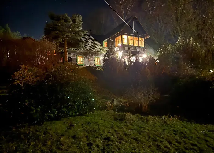 Dom Szklarski Kamien Villa