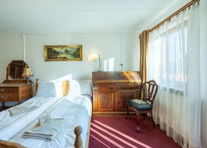 Dom Szklarski Kamien *