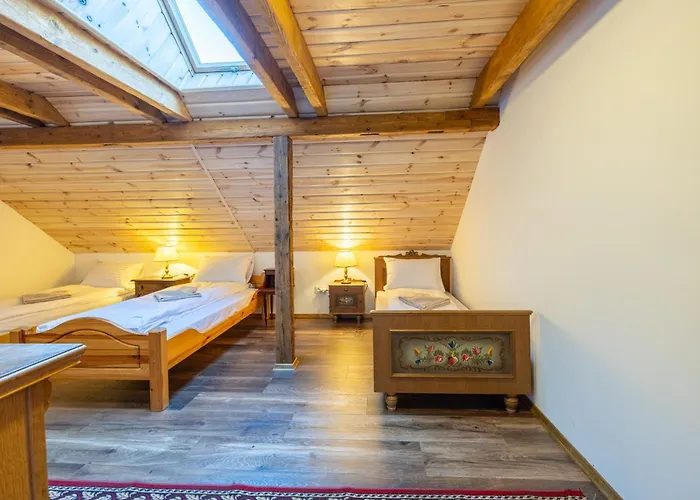 Dom Szklarski Kamien *